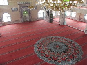 Yün Cami Halısı